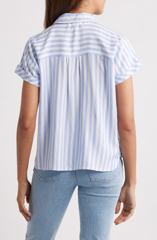 Beachlunchlounge Daria Stripe Short Sleeve Button-up Shirt In Blue Veil