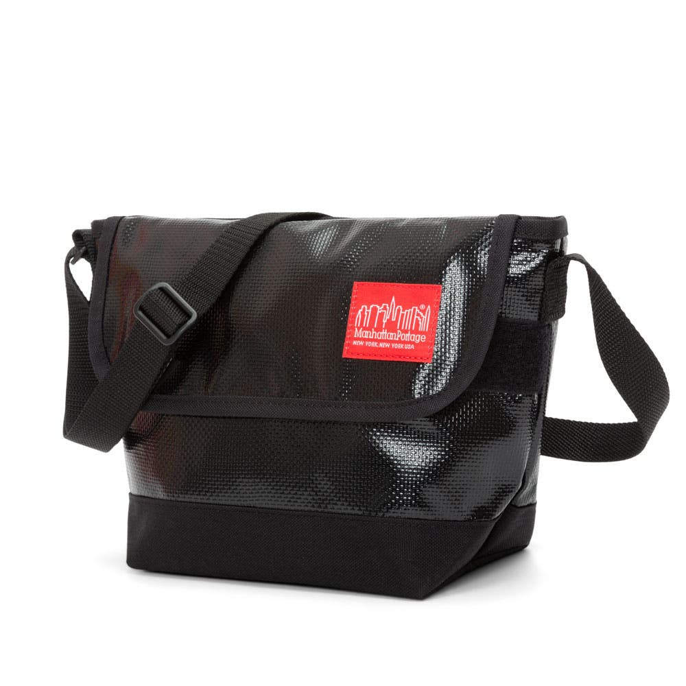 Manhattan Portage Vinyl Crossbody Bag Ver 2, Alternate, color, Black