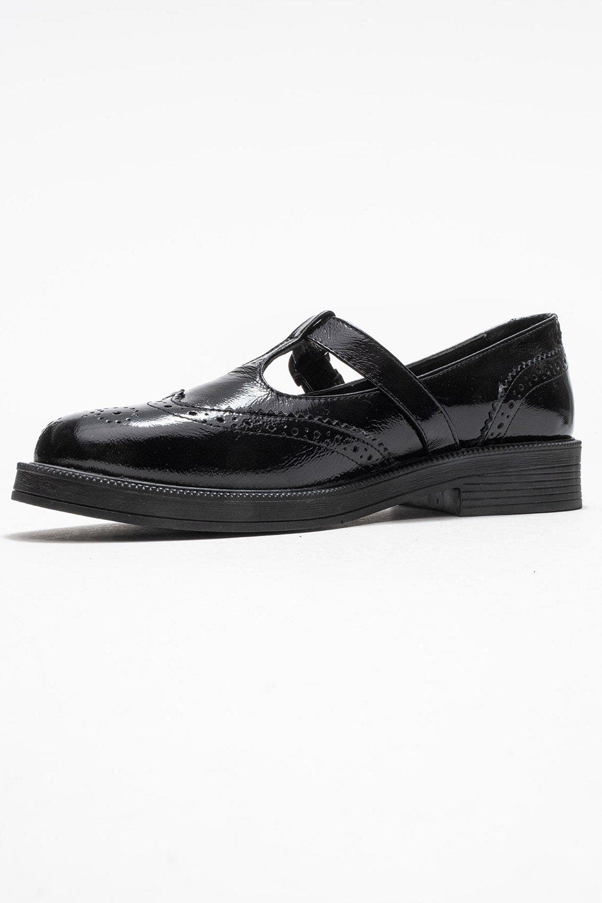 Forever & Always Shoes Dorian Leather Loafer, Alternate, color, Black