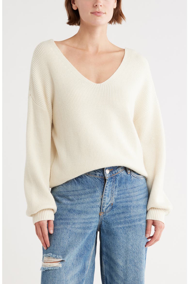 Bow V-Neck Sweater, Main, color, CREAM