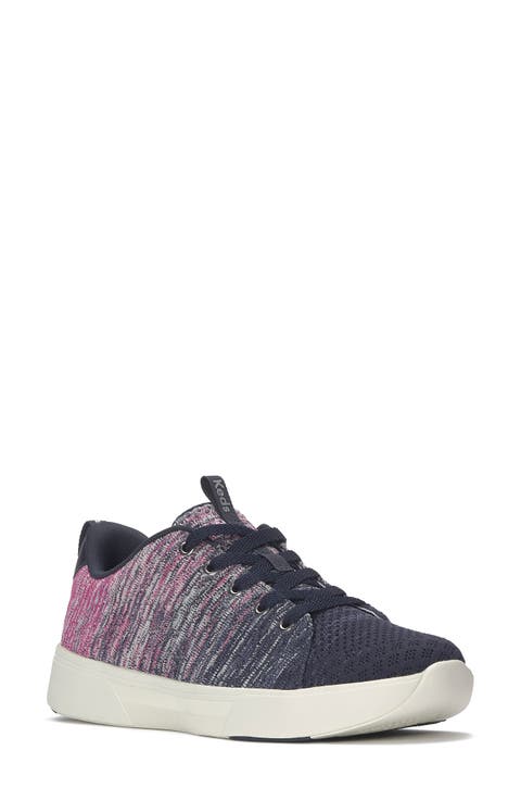 Bliss Sneaker (Women)