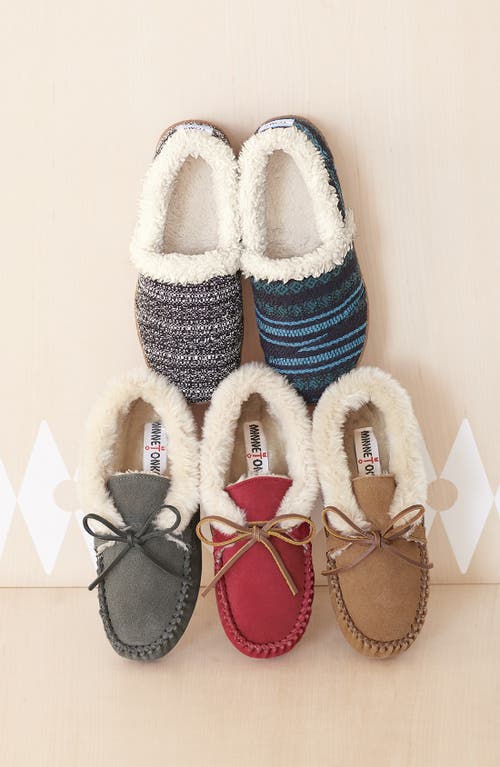 Minnetonka Cabin Bootie Womens Faux Fur Slip-on Moccasins In Gray