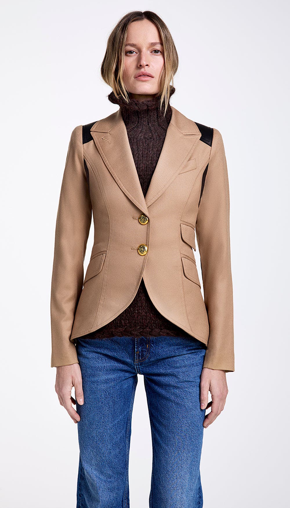 selected Camel w/ Black Leather