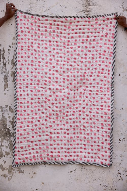 Cqc La Pink Elephant Baby Quilt