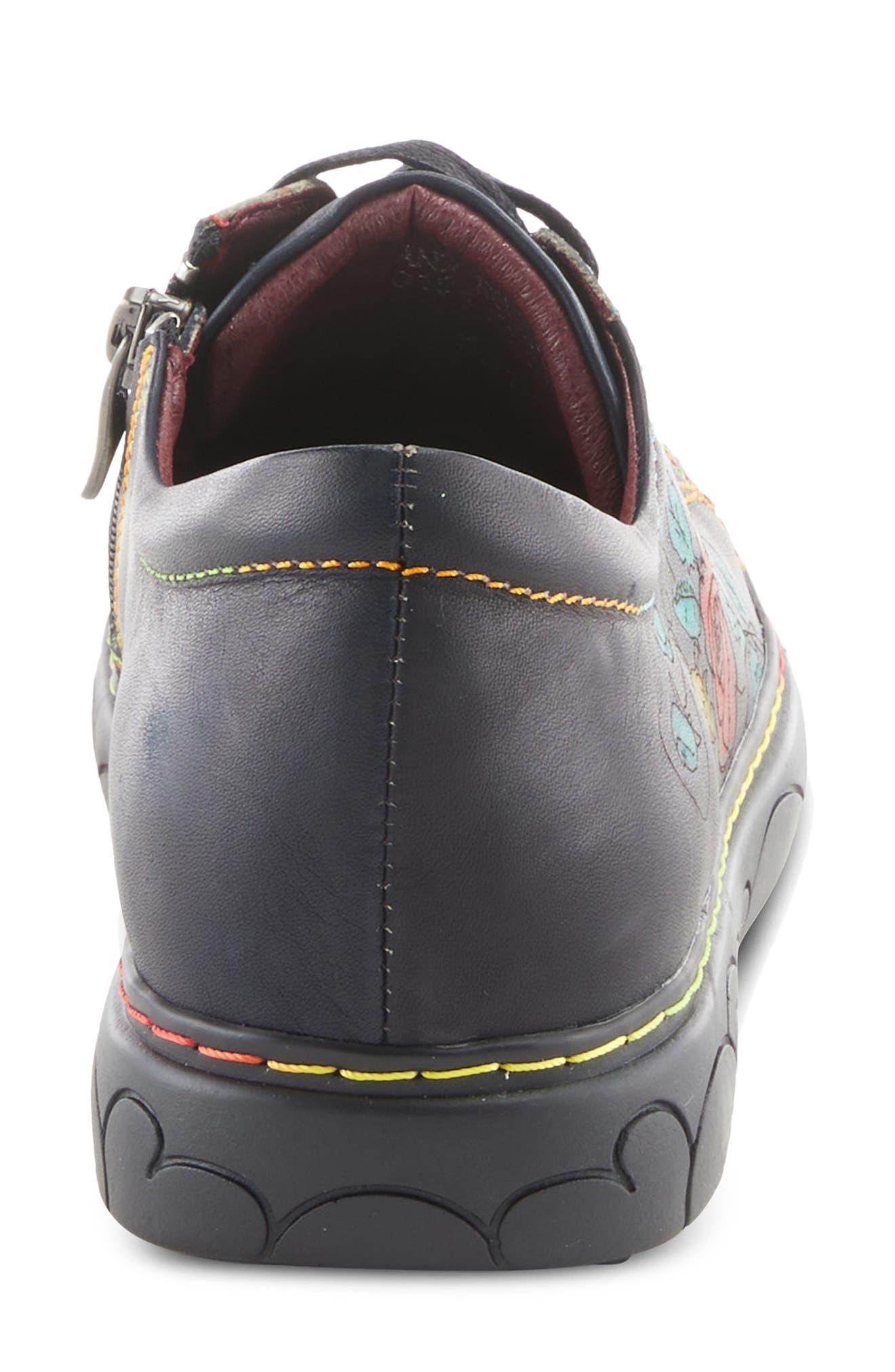 L'Artiste by Spring Step Ilnad Flat Low-Top Sneaker, Alternate, color, 