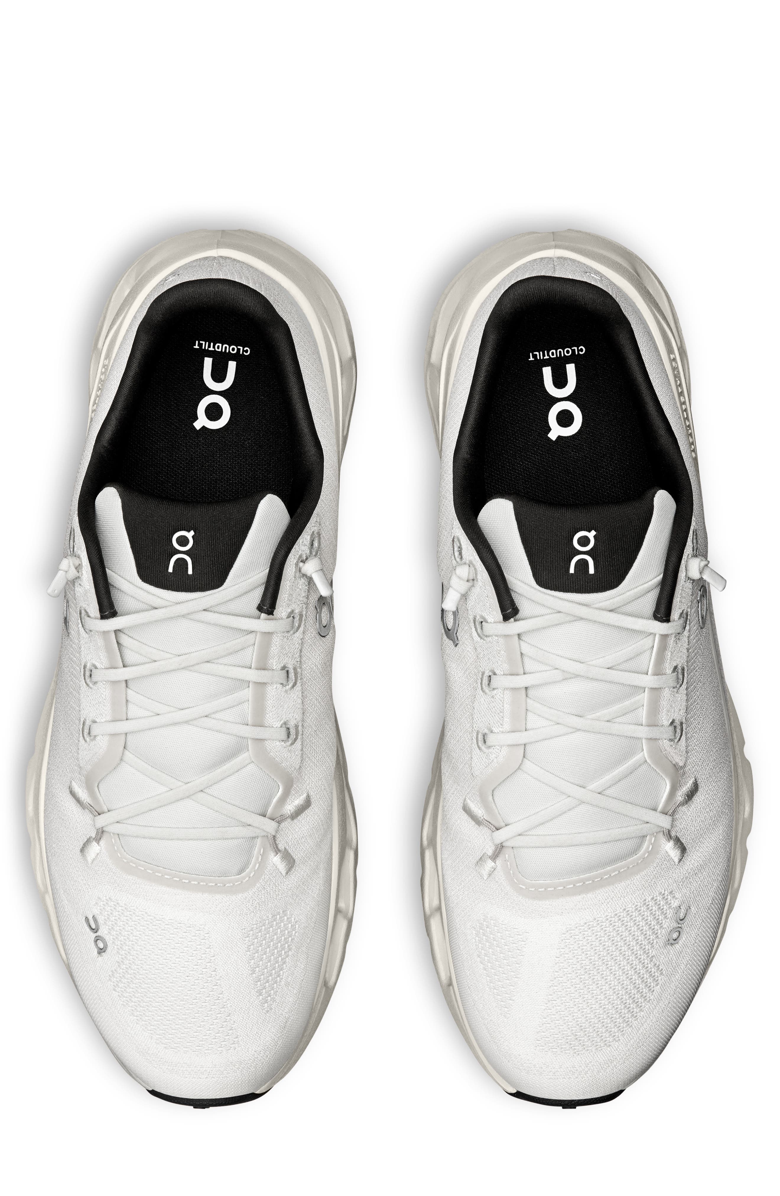 Cloudtilt Running Shoe