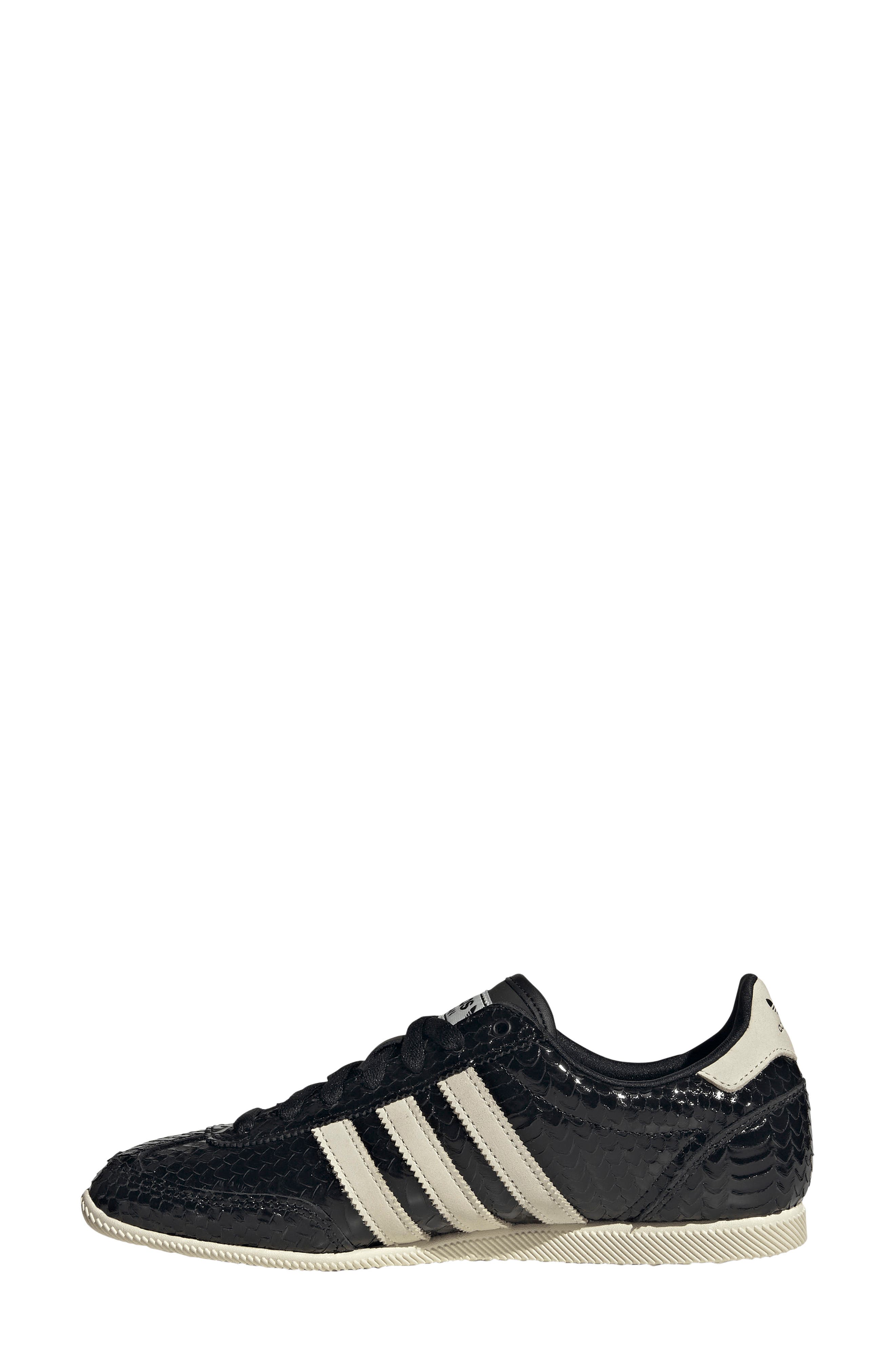 Japan Low Top Sneaker, Alternate, color, CORE BLACK