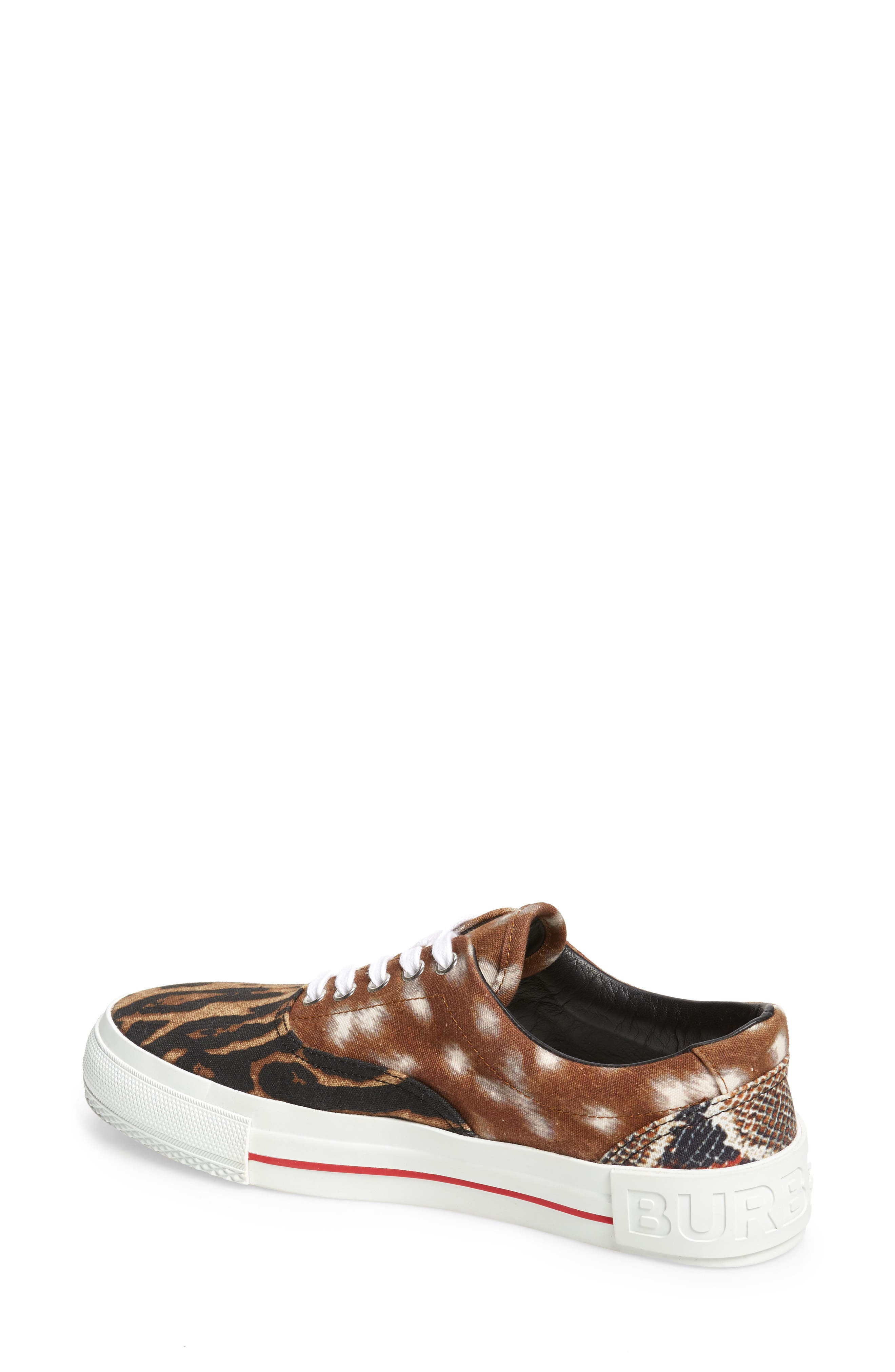Burberry Wilson Low Top Sneaker, Alternate, color, 