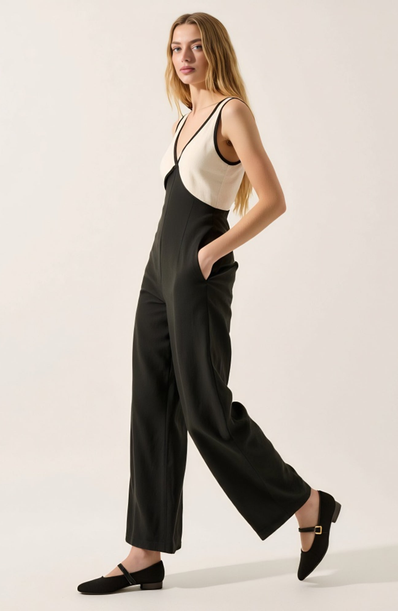 Modenaire Sleeveless Wide Leg Jumpsuit with Deep V-Neckline, Alternate, color, Black / Cream