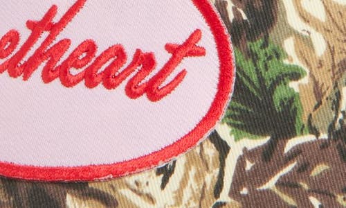 Kenzkustomz Sweetheart Trucker Hat In Multi