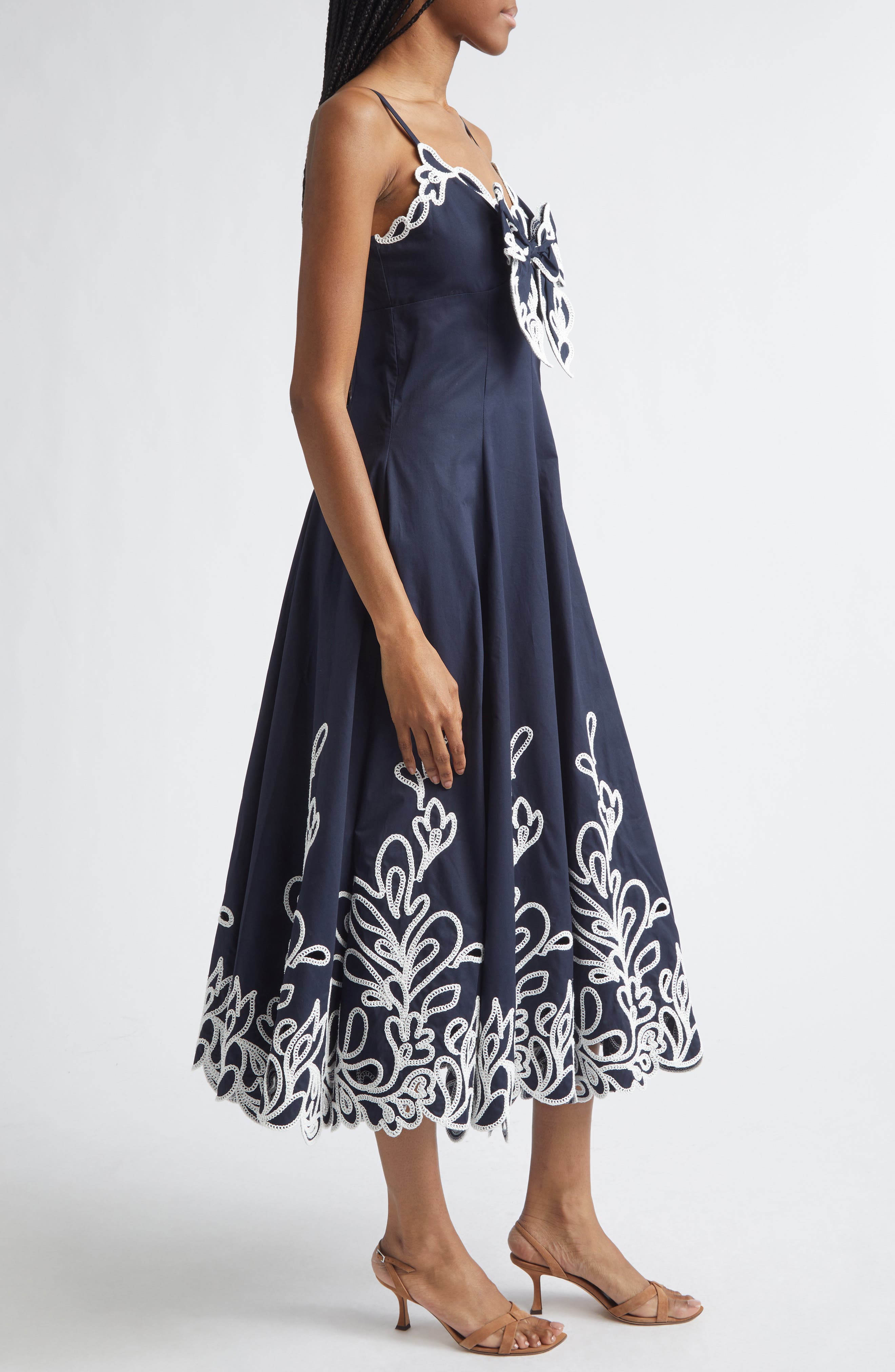 Paisley Bloom Embroidered Dama Dress