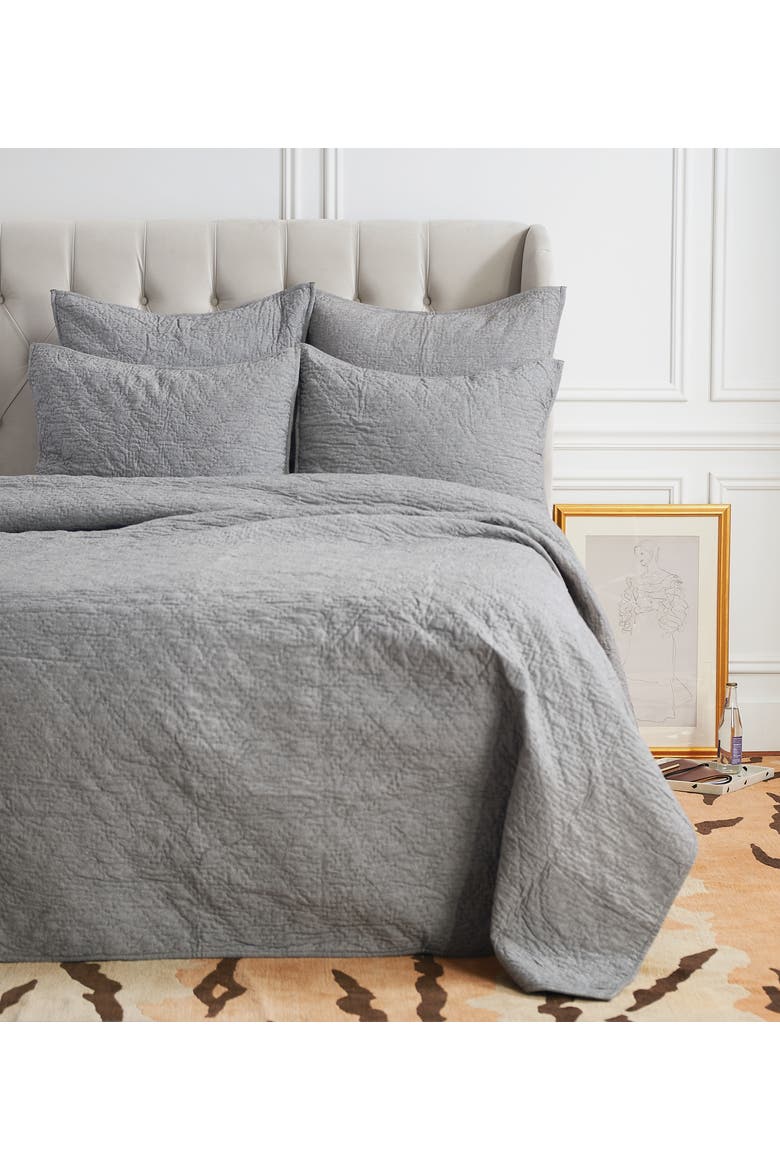 Sutton Collection 100% Cotton Quilted Bed Quilt, Main, color, Gray