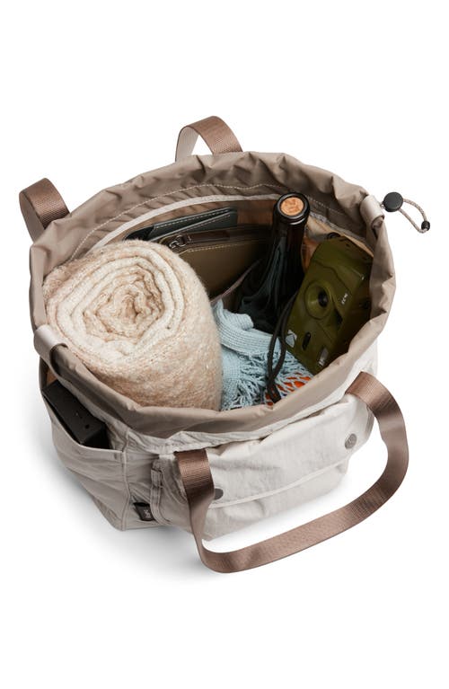 Bellroy Cinch Tote Bag In Brown