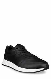 Classic Runner Sneaker