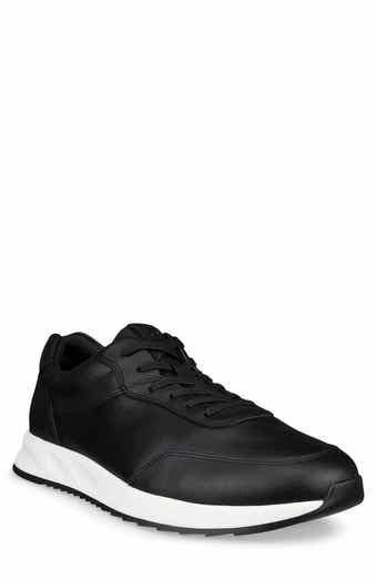 Classic Runner Sneaker
