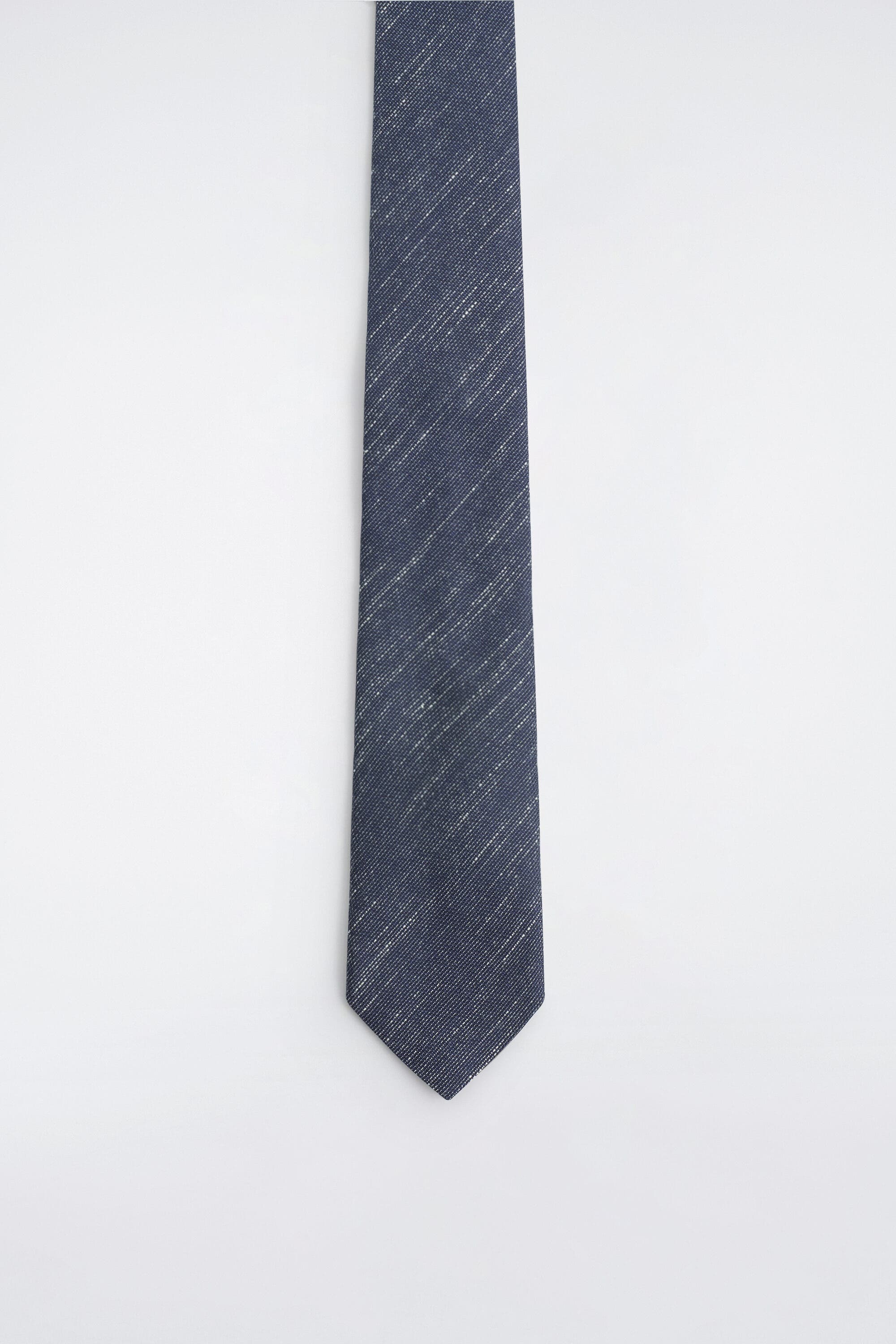 selected BLUE MÉLANGE