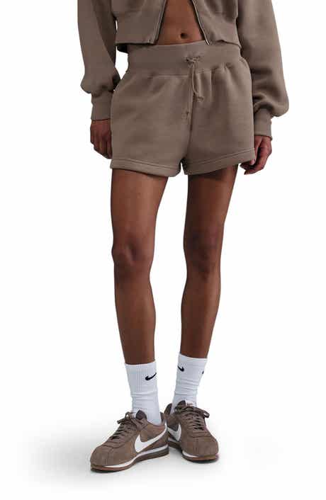 Nike Sportswear Phoenix Fleece Mid-Rise 4-Inch Shorts
