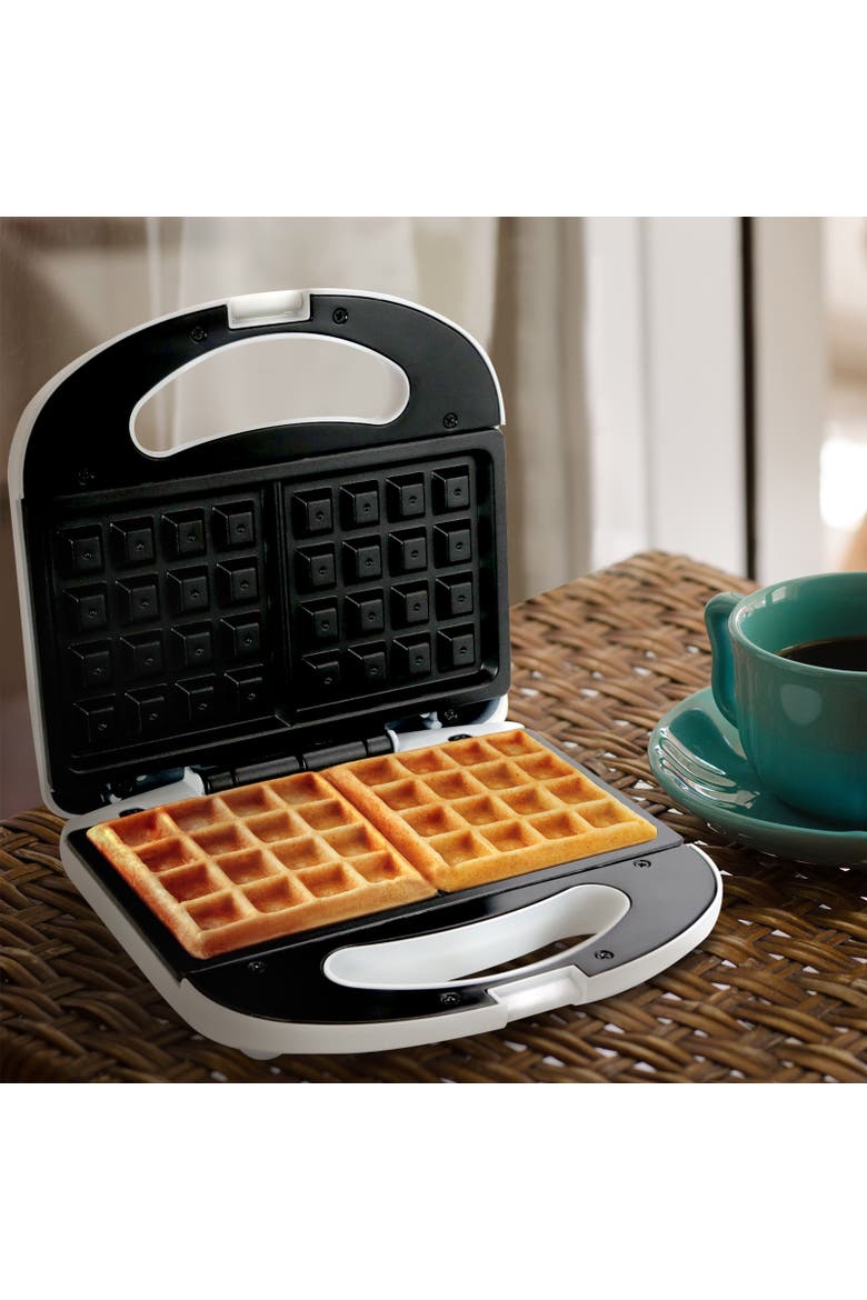 Electric Countertop Waffle Maker, Alternate, color, White
