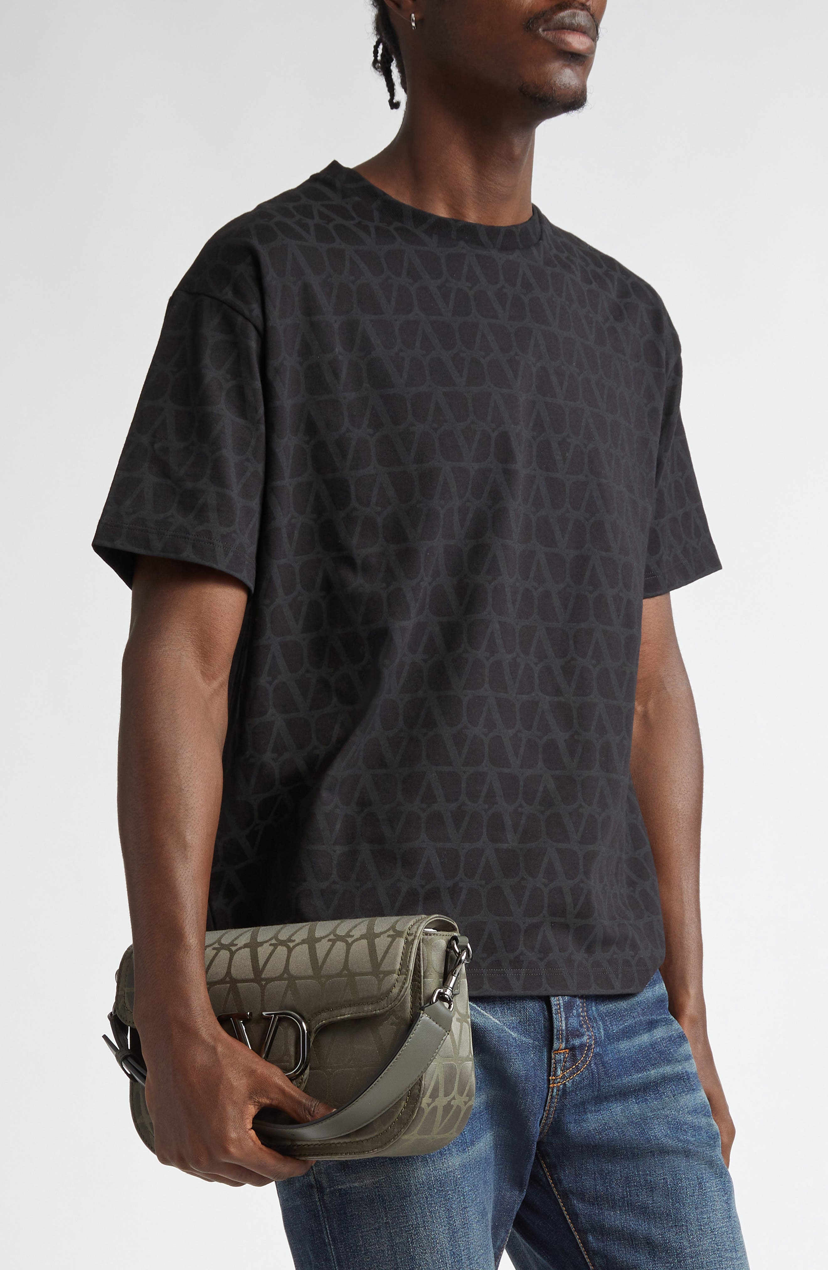 Valentino Garavani VLOGO Alltime Shoulder Bag, Alternate, color, 