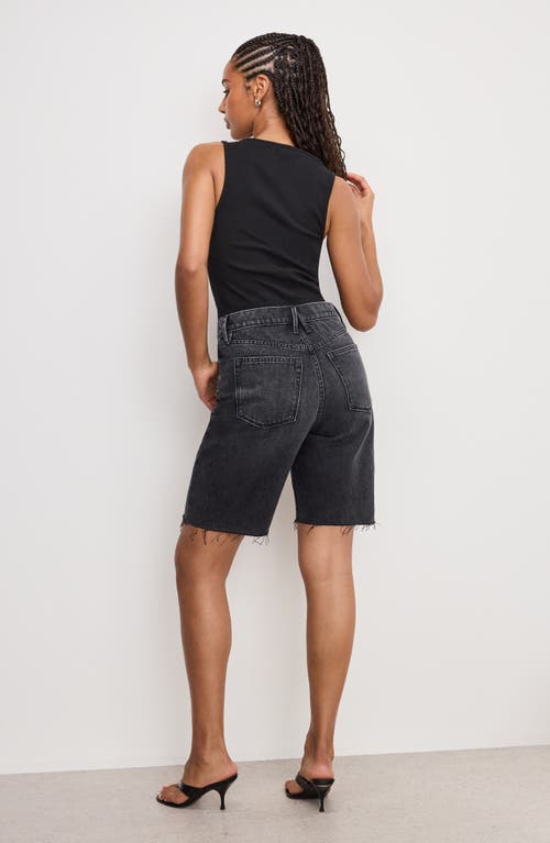 GOOD AMERICAN GOOD AMERICAN GOOD STANDARD RAW HEM BERMUDA SHORTS 