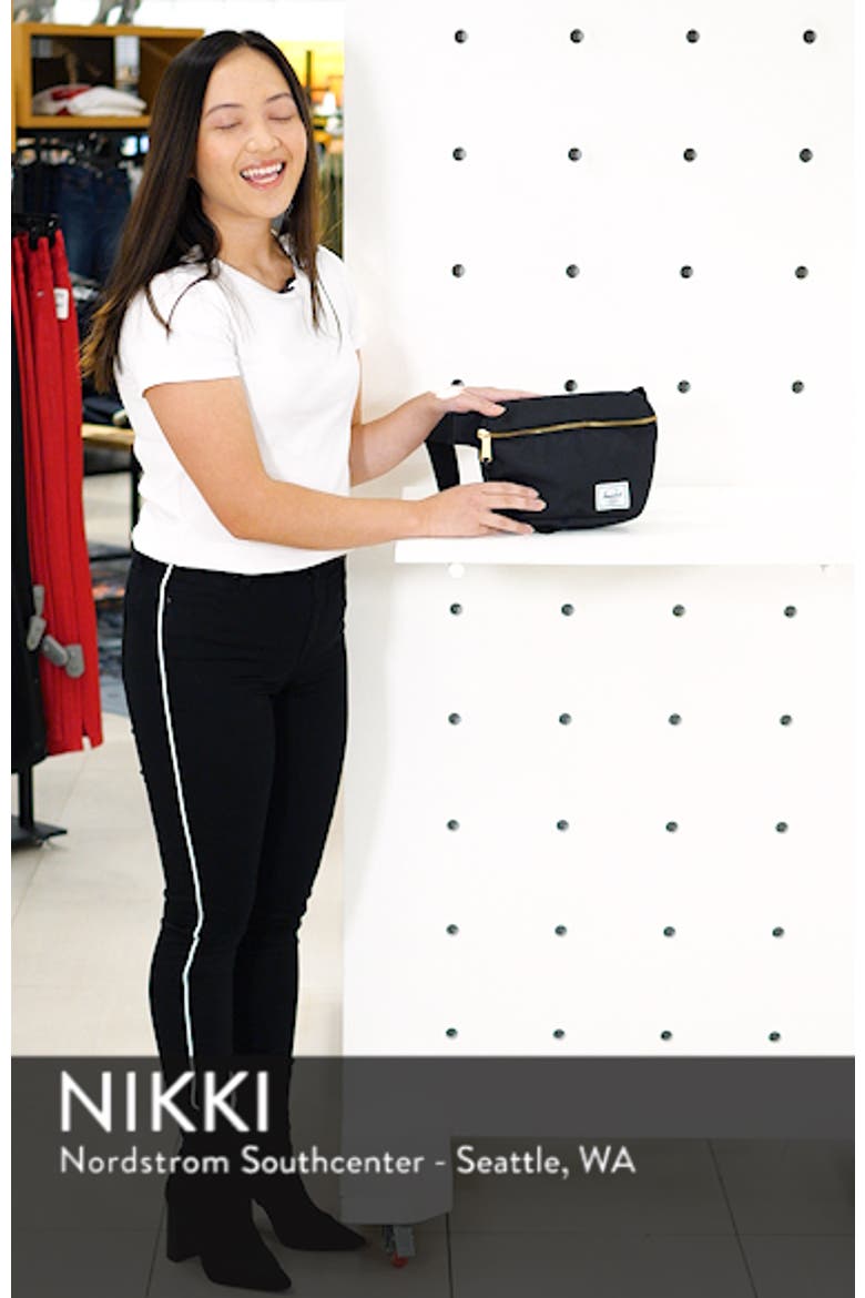 Fifteen Belt Bag video