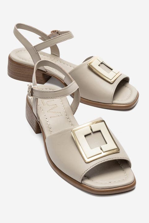 Svelte Leather Buckle Sandal