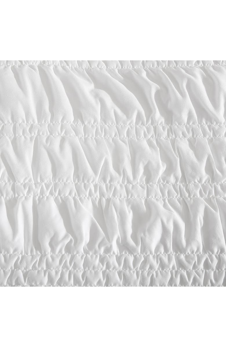 POPPY AND FRITZ Scrunch Stripe Microfiber Quilt & Shams Set, Alternate, color, White