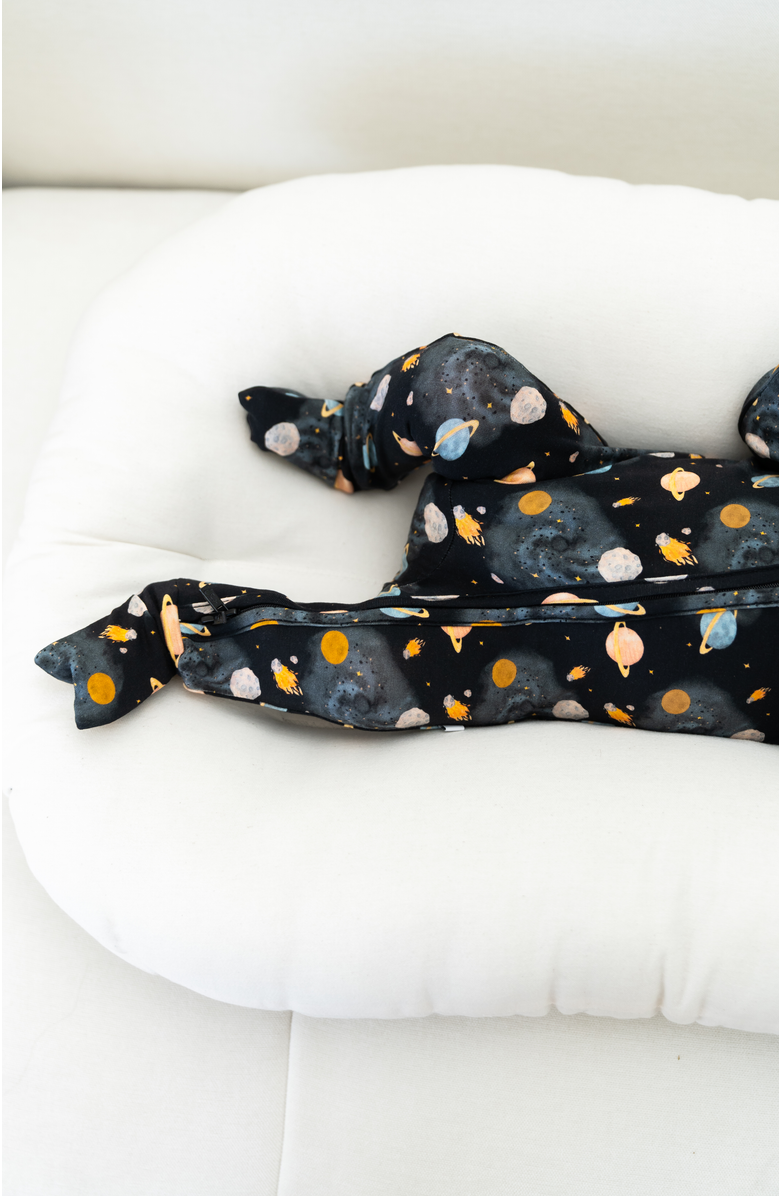 Laree + Co Thain Convertible Footie, Alternate, color, Navy