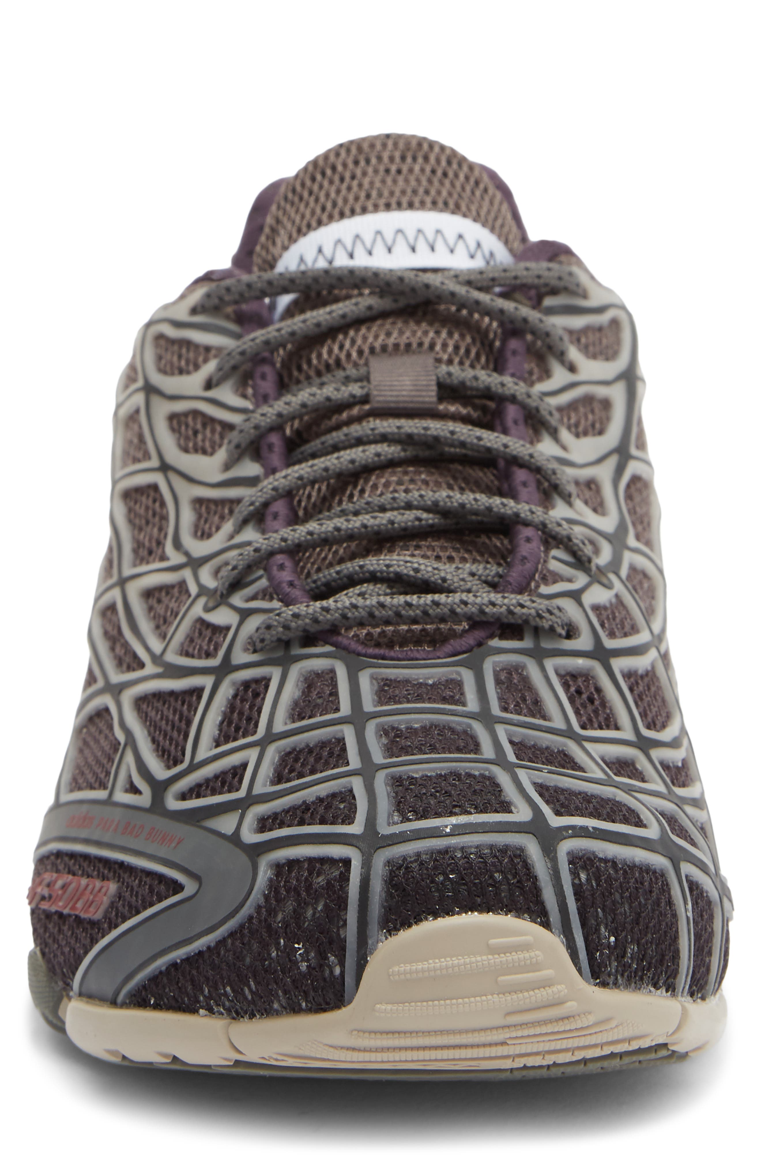 Basketball F50 Ghost Sprint Sneaker, Alternate, color, BLACK/ CHARCOAL/ AURORA BLACK