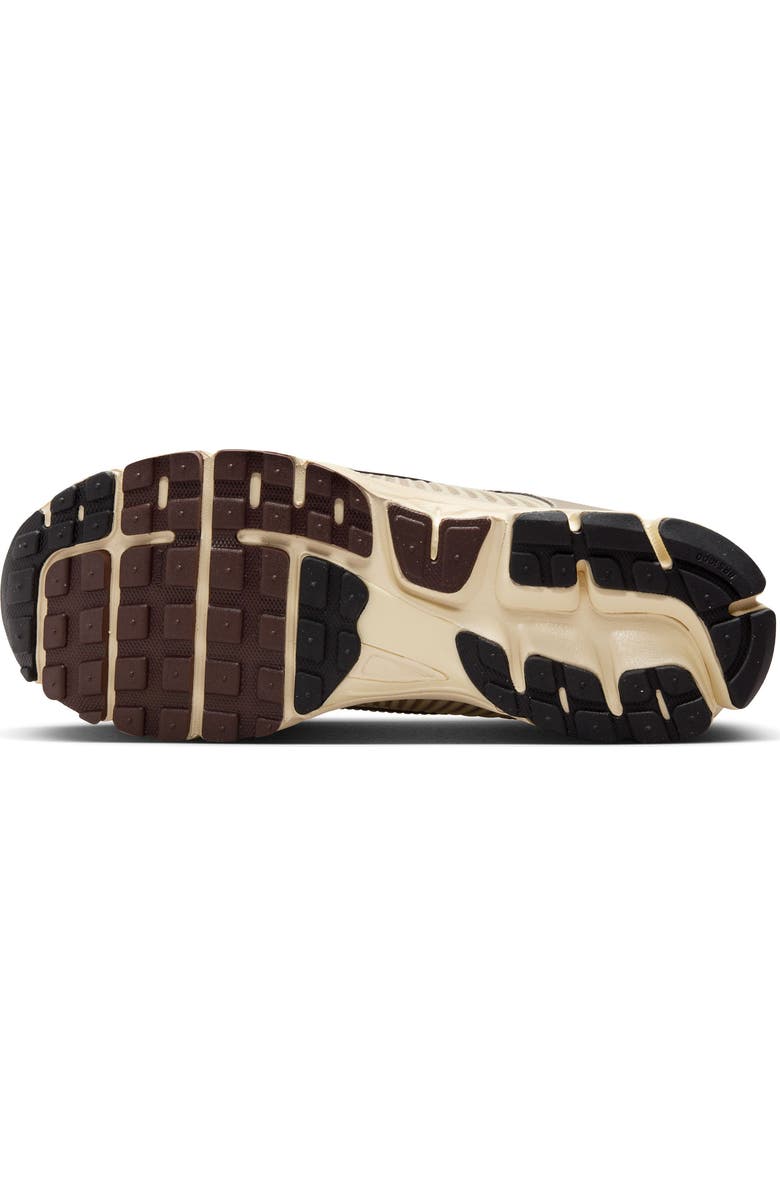 Nike Zoom Vomero 5 Sneaker, Alternate, color,