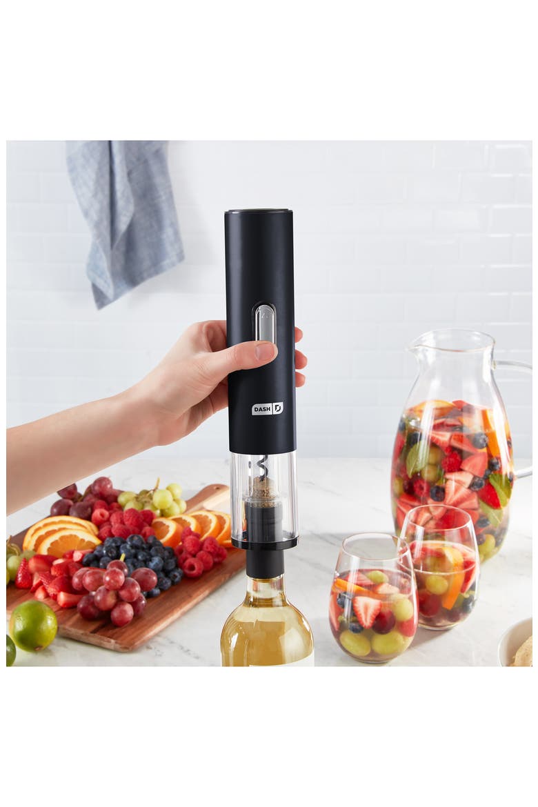 Serve & Preserve Electric Wine Set, Alternate, color, BLACK