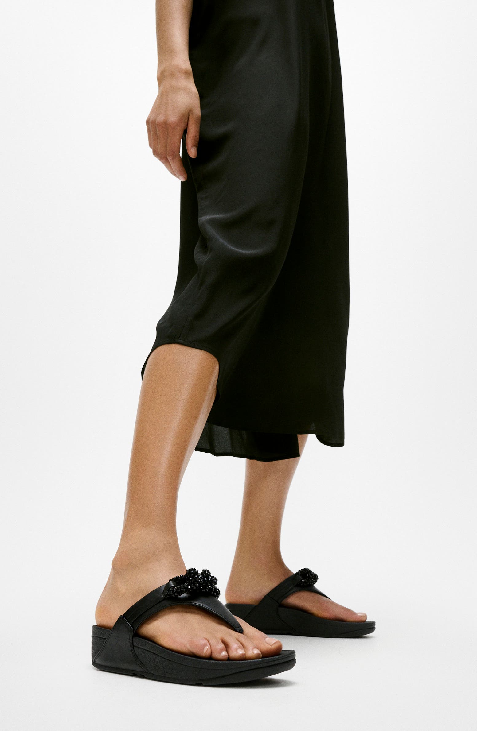 FitFlop Lulu Beaded-Chain Sandal, Alternate, color, Black