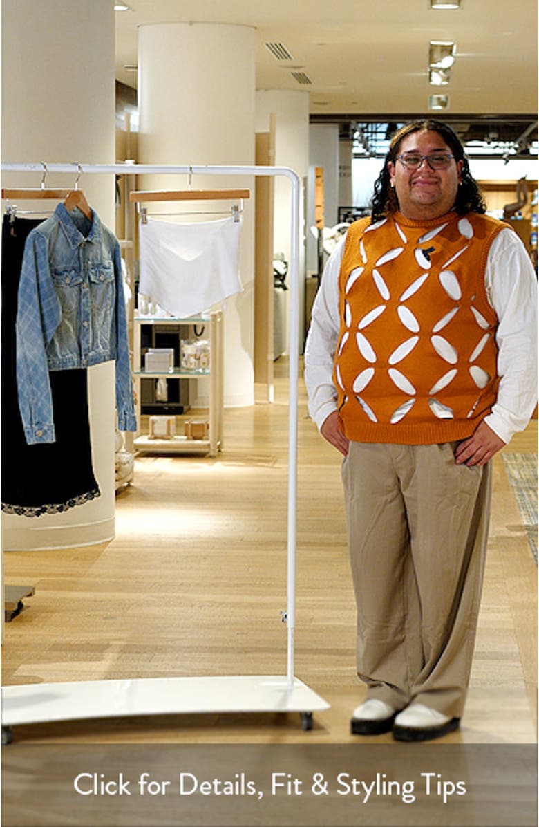 The Lisa Tie Back Bandeau Top, sales video thumbnail