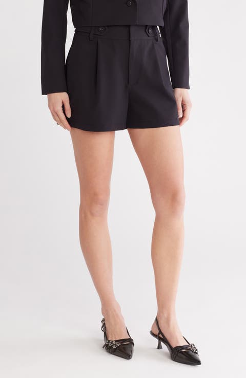 Waist Tab Pleated Shorts