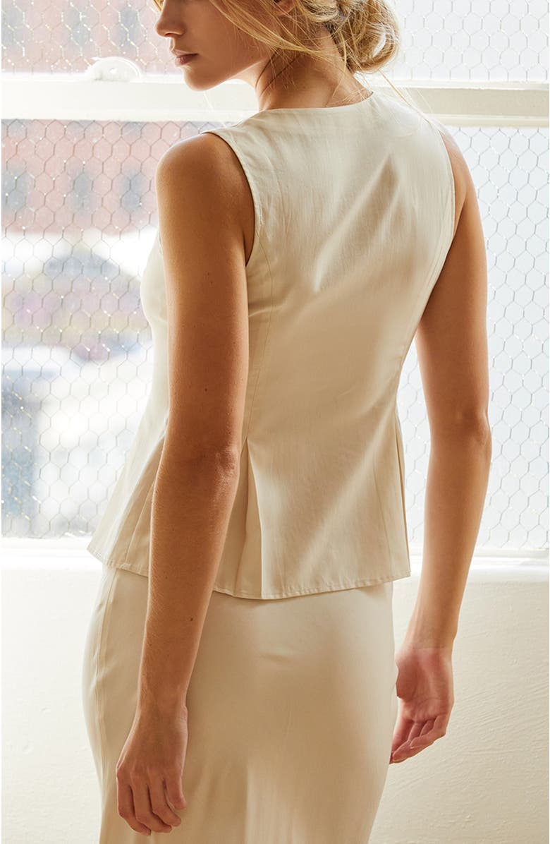 CRESCENT Pleated Lyocell Vest, Alternate, color, Cream