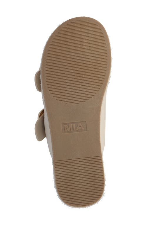 Mia Shai Platform Sandal In Neutral