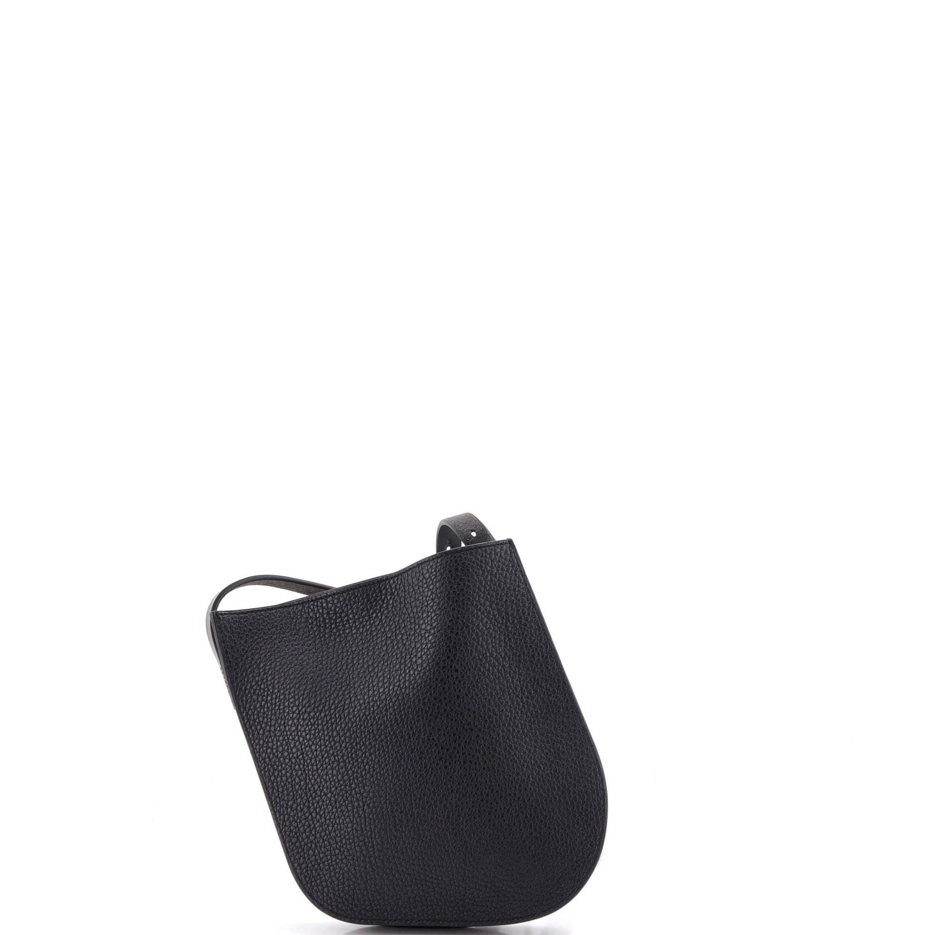 Perspective Cavaliere Bag Togo and Vache Hunter 21, Alternate, color, Black
