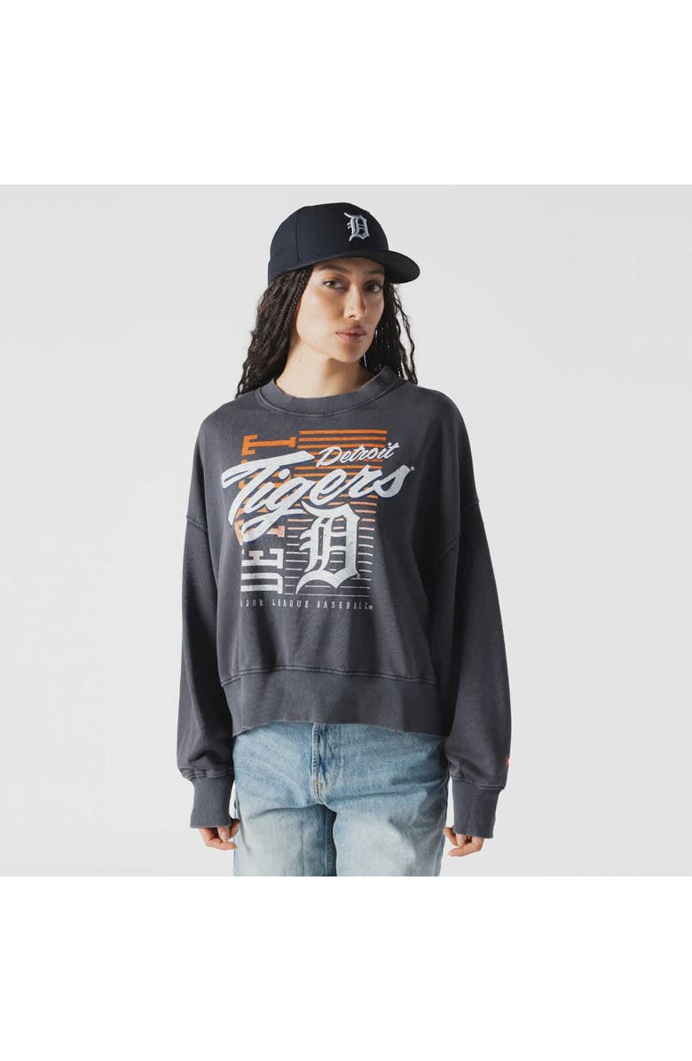 New Era Women's New Era Navy Detroit Tigers Boxy Mineral Wash Dolmen Sleeve Cropped Sweatshirt, Main, color,