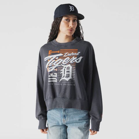 Women's New Era Navy Detroit Tigers Boxy Mineral Wash Dolmen Sleeve Cropped Sweatshirt