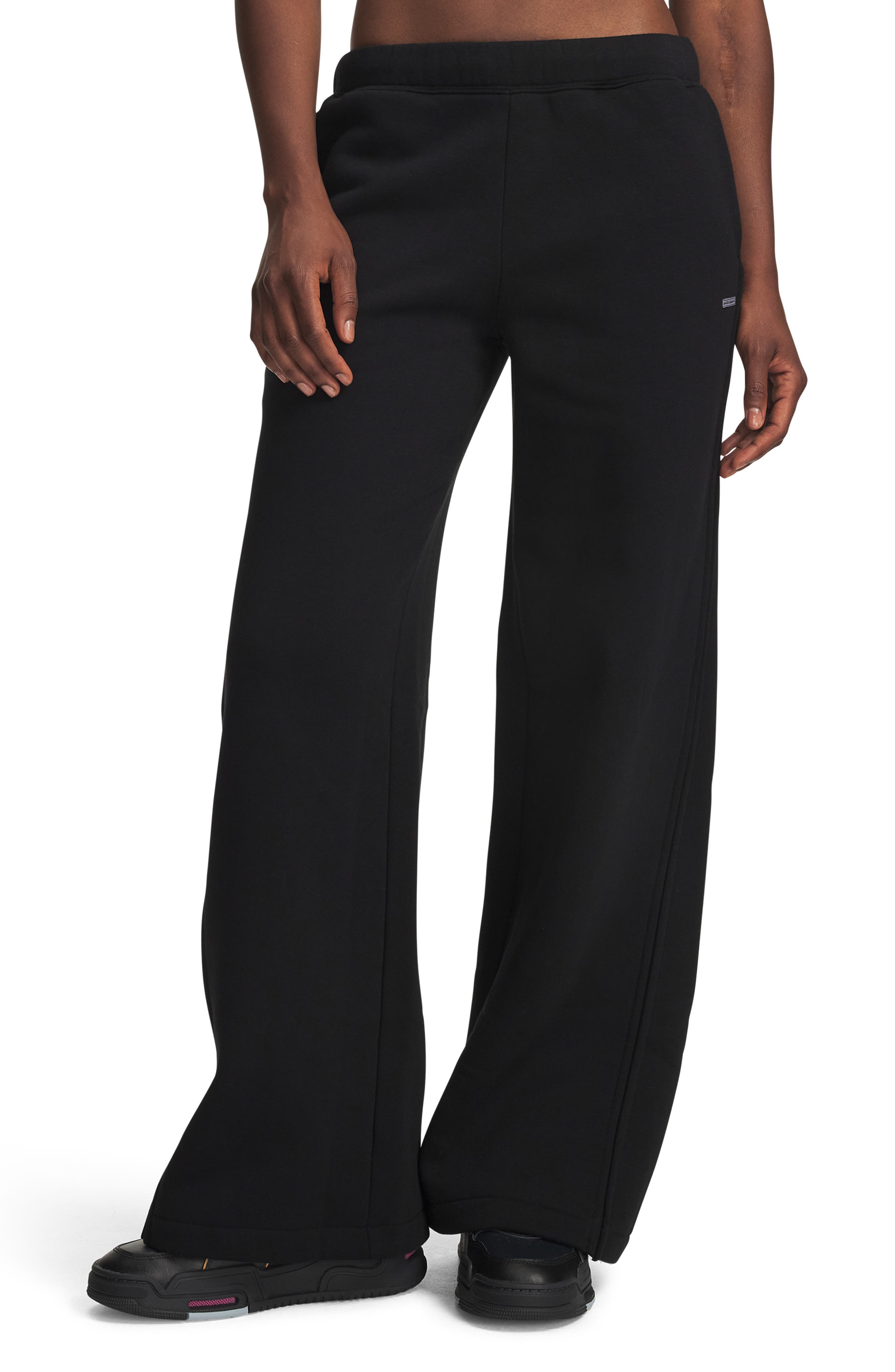 selected 008 ULTIMATE BLACK