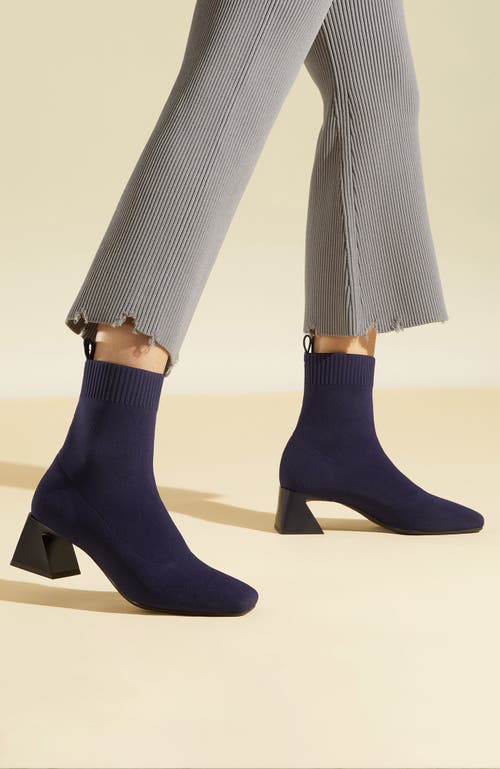 Vivaia Square-toe Water-repellent Heeled Boots In Blue