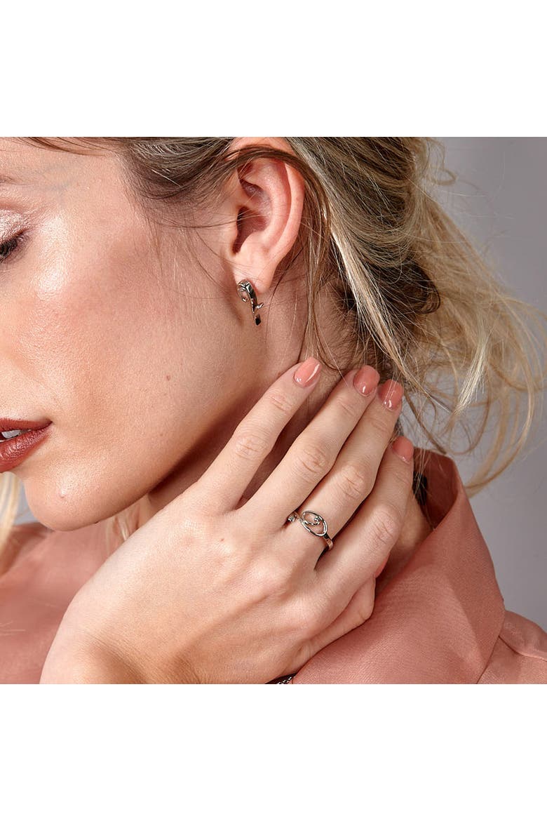 Q Ring, Alternate, color, Sterling Silver