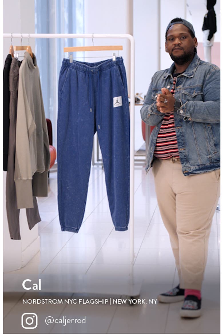 Essentials Statement Fleece Sweatpants video