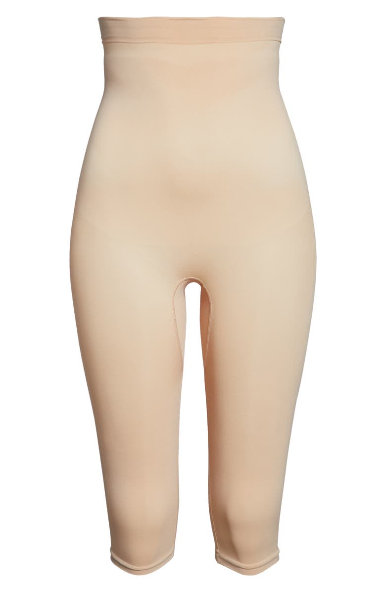 SKIMS Sculpting Seamless Capri Leggings, Alternate, color, Mica