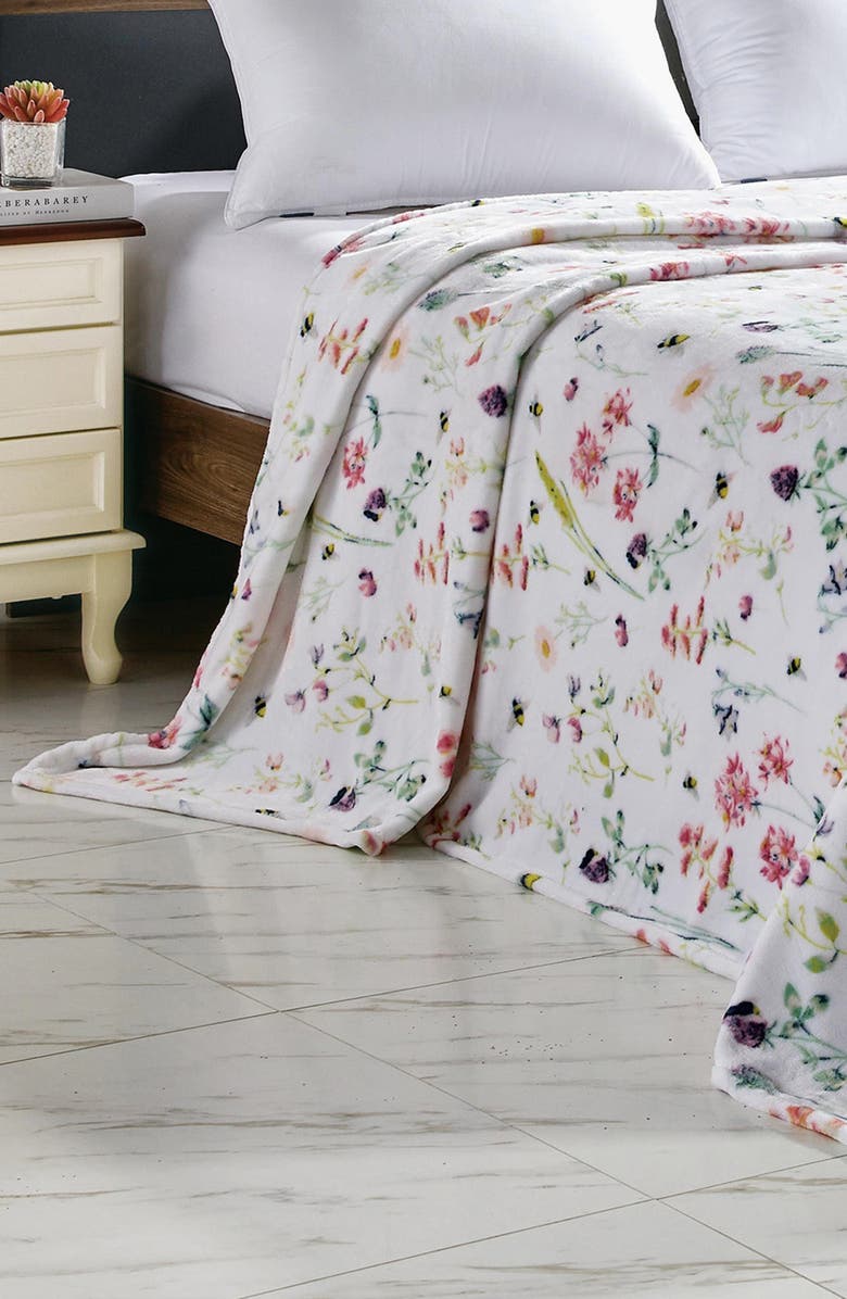 Luxury Home Floral Fleece Throw Blanket, Alternate, color, Bloom