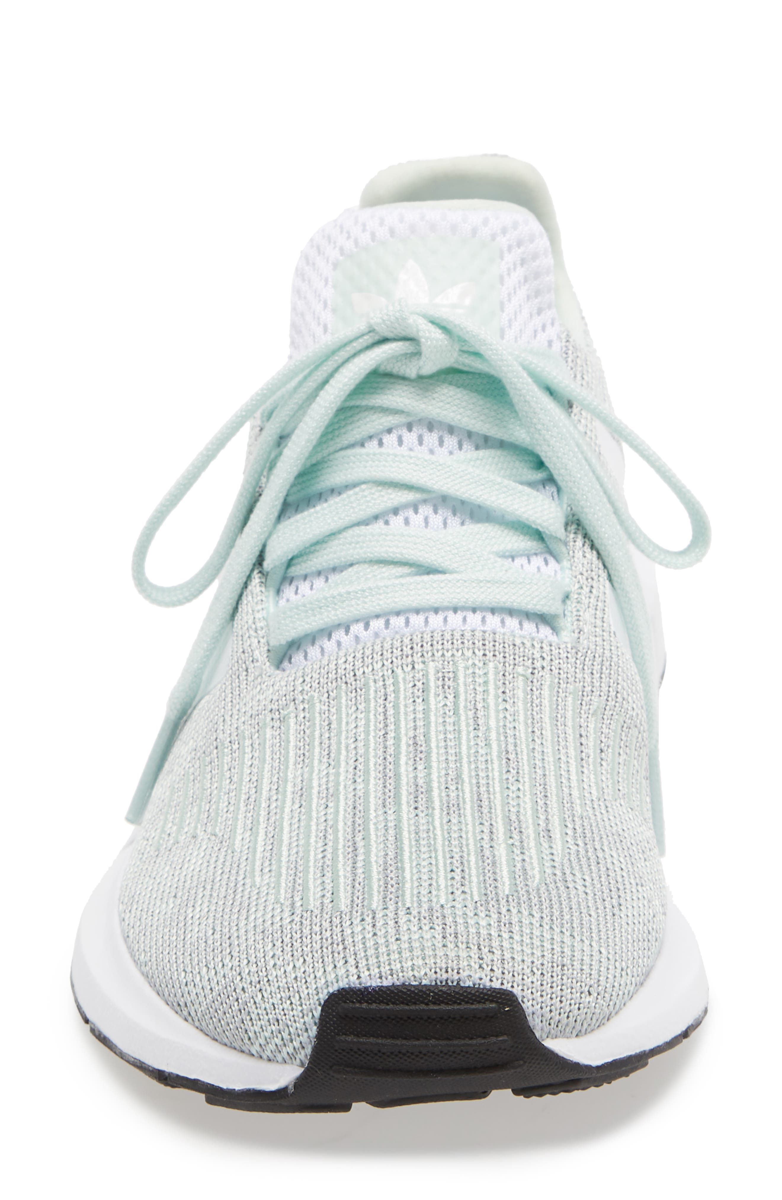 Gender Inclusive Swift Run Sneaker, Alternate, color, DASH GREEN/ WHITE/ GREY