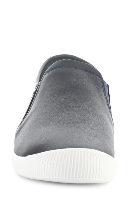 Softinos By Fly London Iloa Sneaker In Black