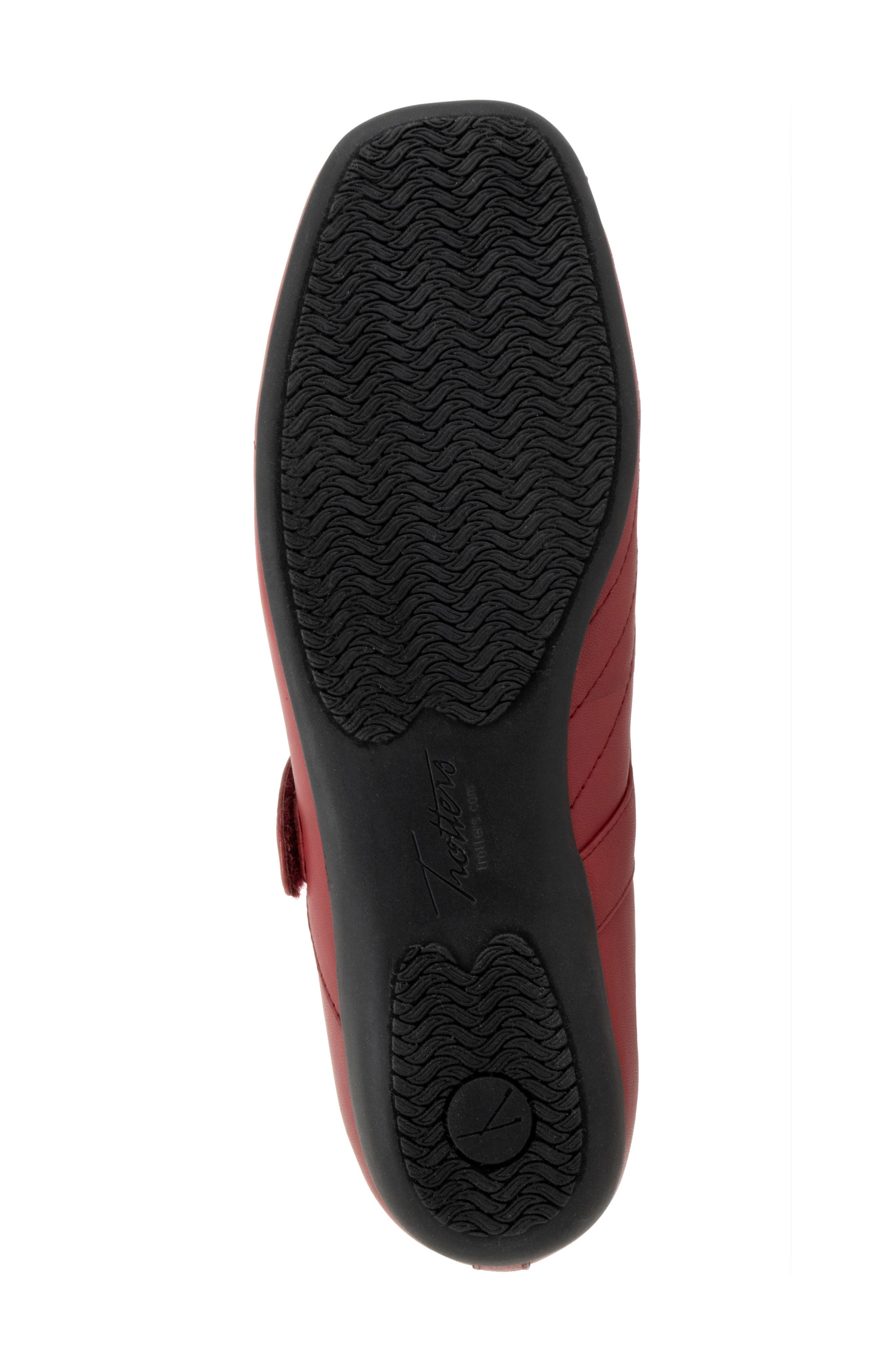 SoftWalk<sup
®</sup
 Sherese Mary Jane Flat, Alternate, color, 