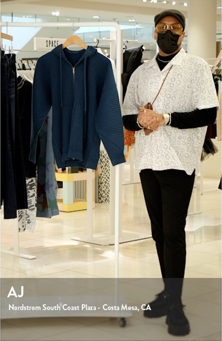 Pleated Zip-Up Hoodie, sales video thumbnail