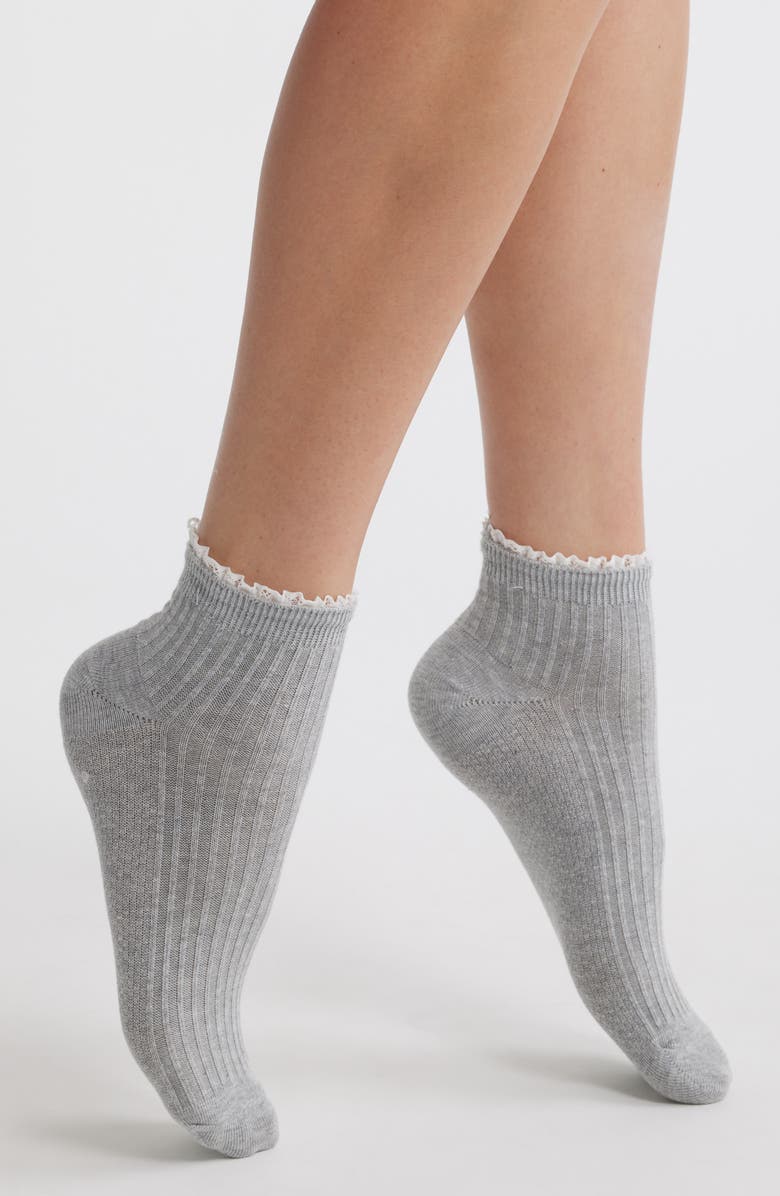 MUK LUKS Lace Trim Cotton Blend Rib Quarter Socks, Main, color, Grey Heather